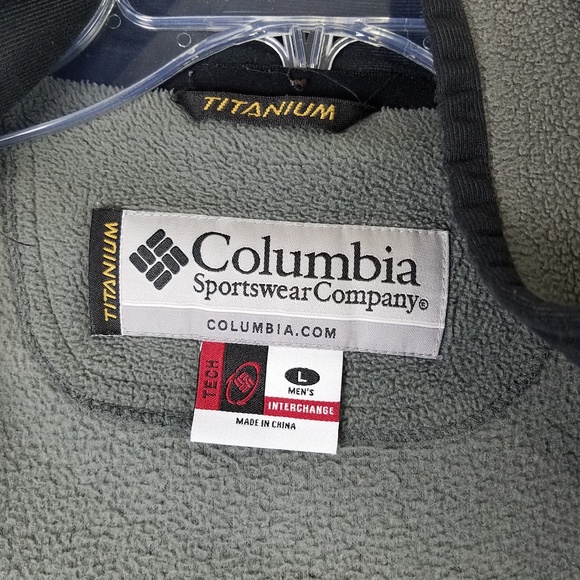 Columbia Omni tech men's jacket size large - Picture 4 of 6